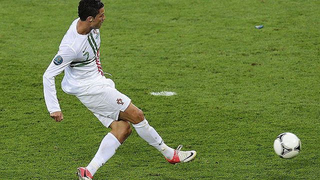 Ronaldo sigue sin anotar gol en esta Euro