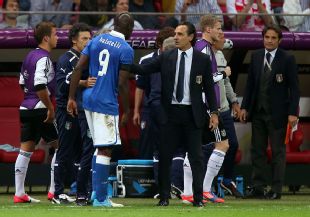 Cesare Prandelli was warm in his praise for Mario Balotelli