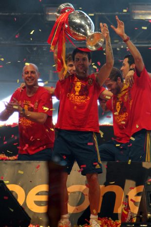 Cesc Fábregas está entre uno de los once futbolistas