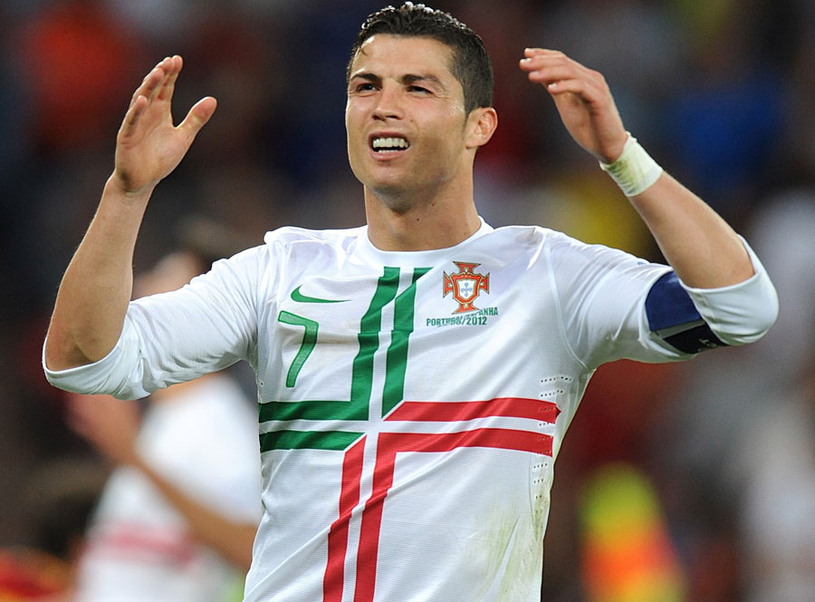 Cristiano Ronaldo reacts to a missed chance