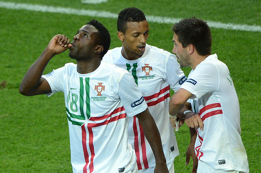 Portuguese forward Silvestre Varela celebrates his winner