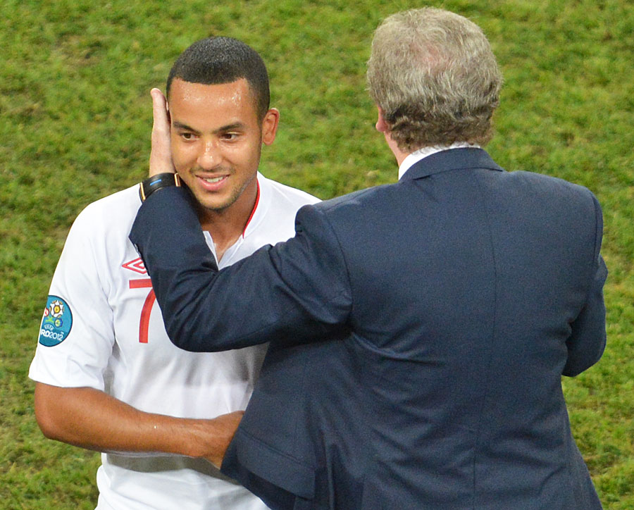 Roy Hodgson embraces Theo Walcott after England beat Ukraine