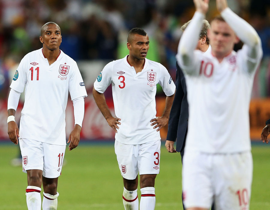 Ashley Young and Ashely Cole downbeat after penalty misses