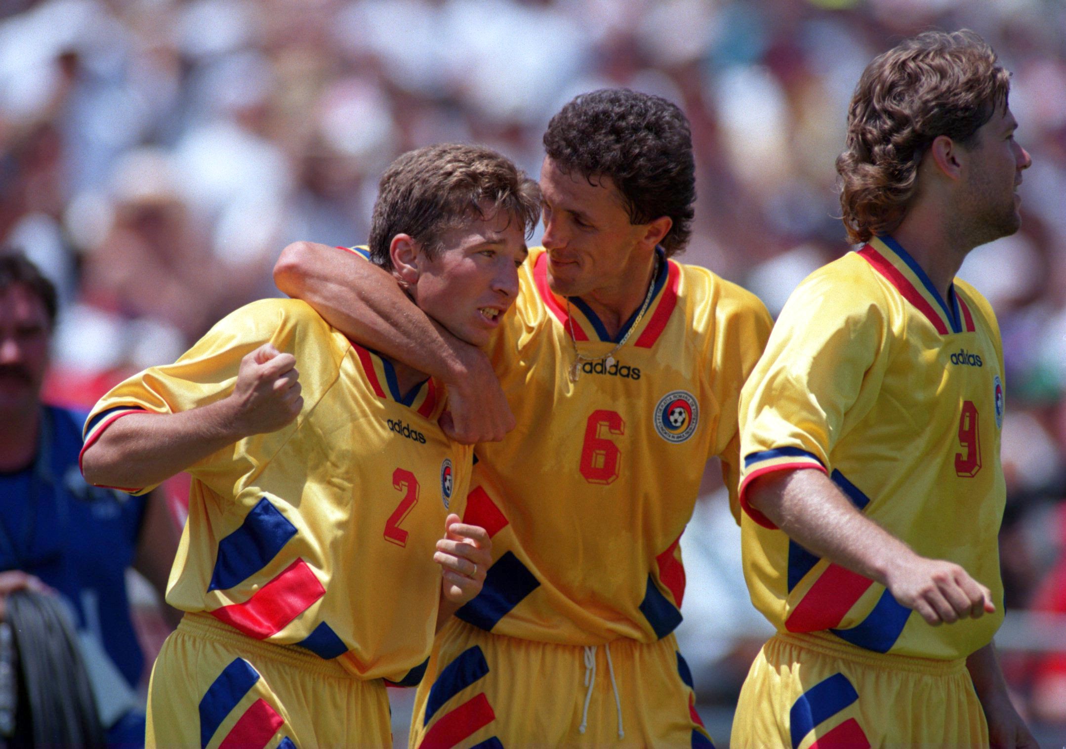 Rumania 1994 - Fotos: Los mejores uniformes de la historia de los ...