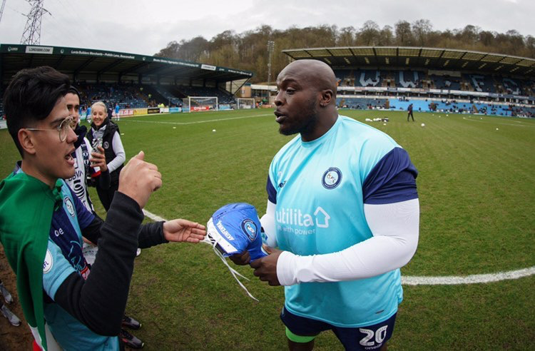 PES 2021 Adebayo Akinfenwa